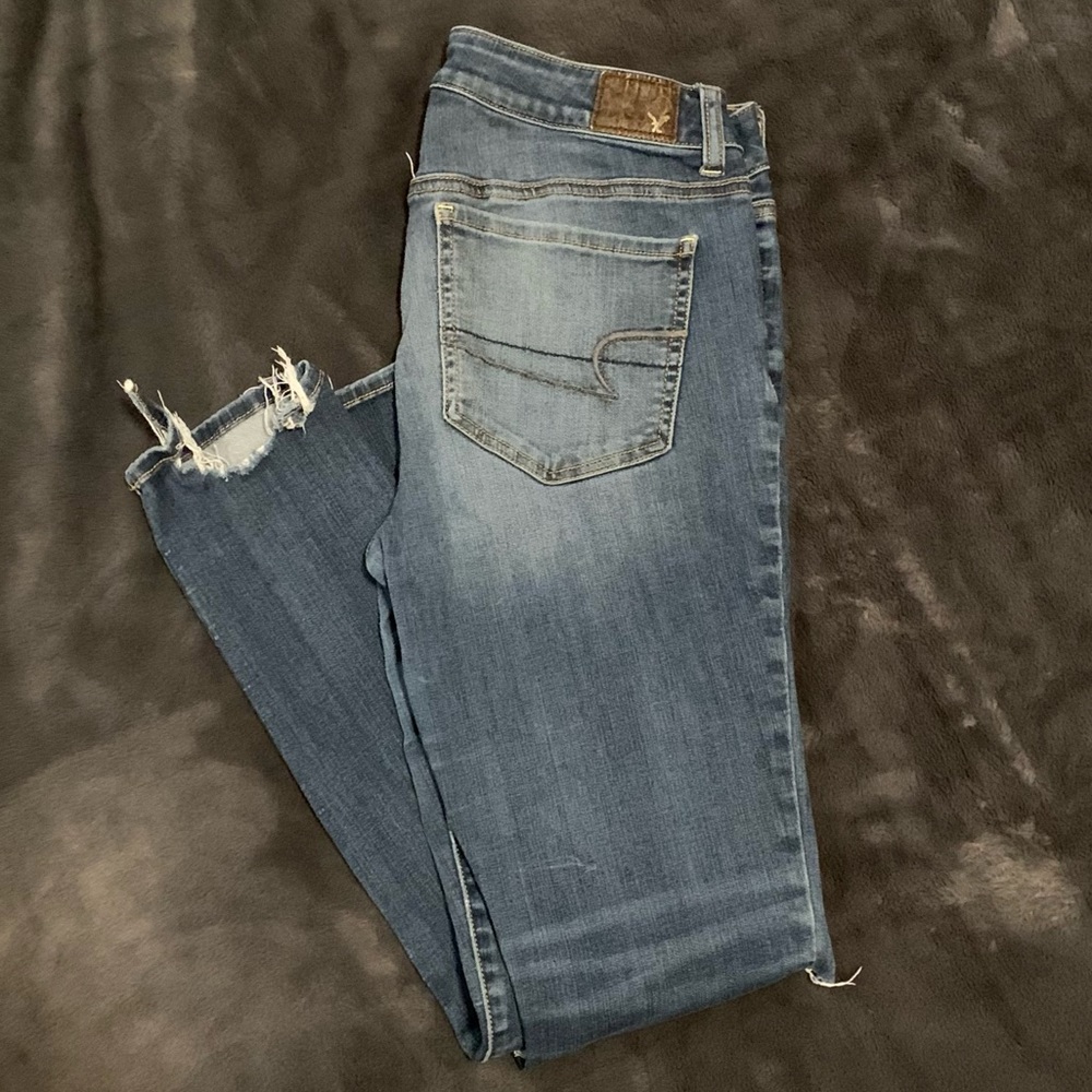 American Eagle Low Rise Ripped Jeggings